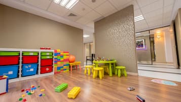 Children’s play area – indoor