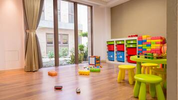 Aire de jeux - intérieure