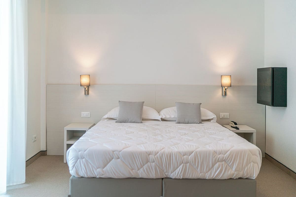 Double Room | Premium bedding, down duvets, memory-foam beds, minibar