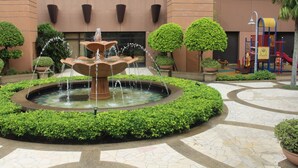 Fountain - Fabulous Service Suites At Times Square (Kuala Lumpur)