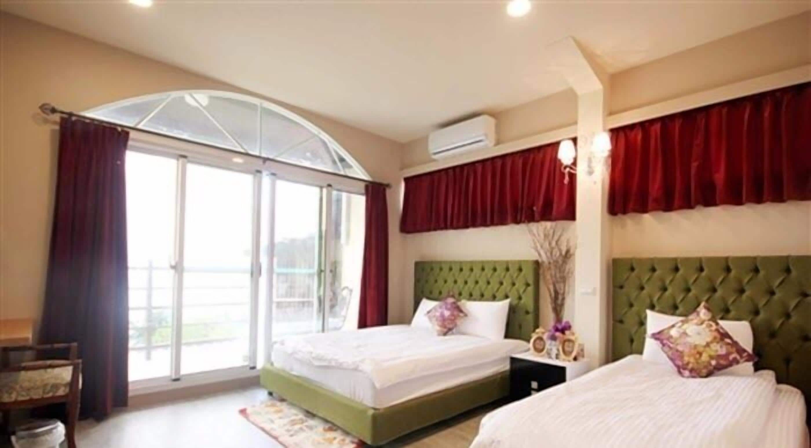 Deluxe Double Room | Down comforters, blackout drapes, free WiFi, bed sheets