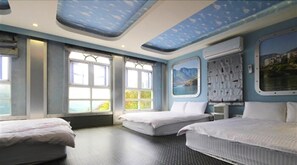 Deluxe Room (6 persons) | Down duvets, blackout curtains, free WiFi, bed sheets - E Moh B&B (Ren'ai)