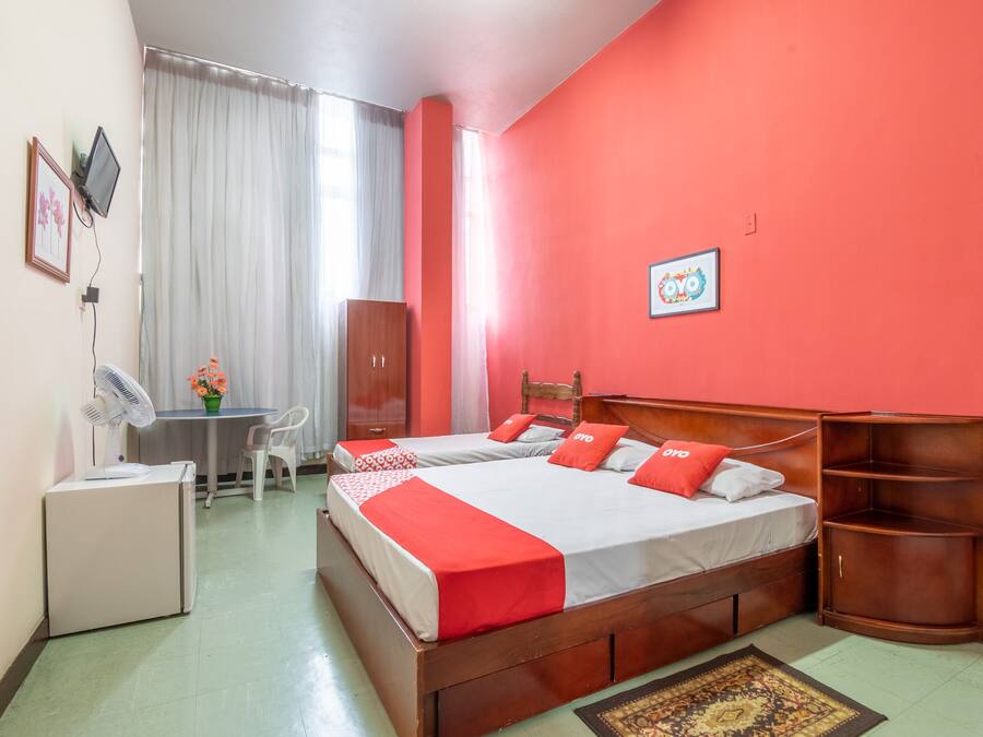 Triple Room (1 Double bed + 1 Single bed) | Minibar, desk, soundproofing, iron/ironing board