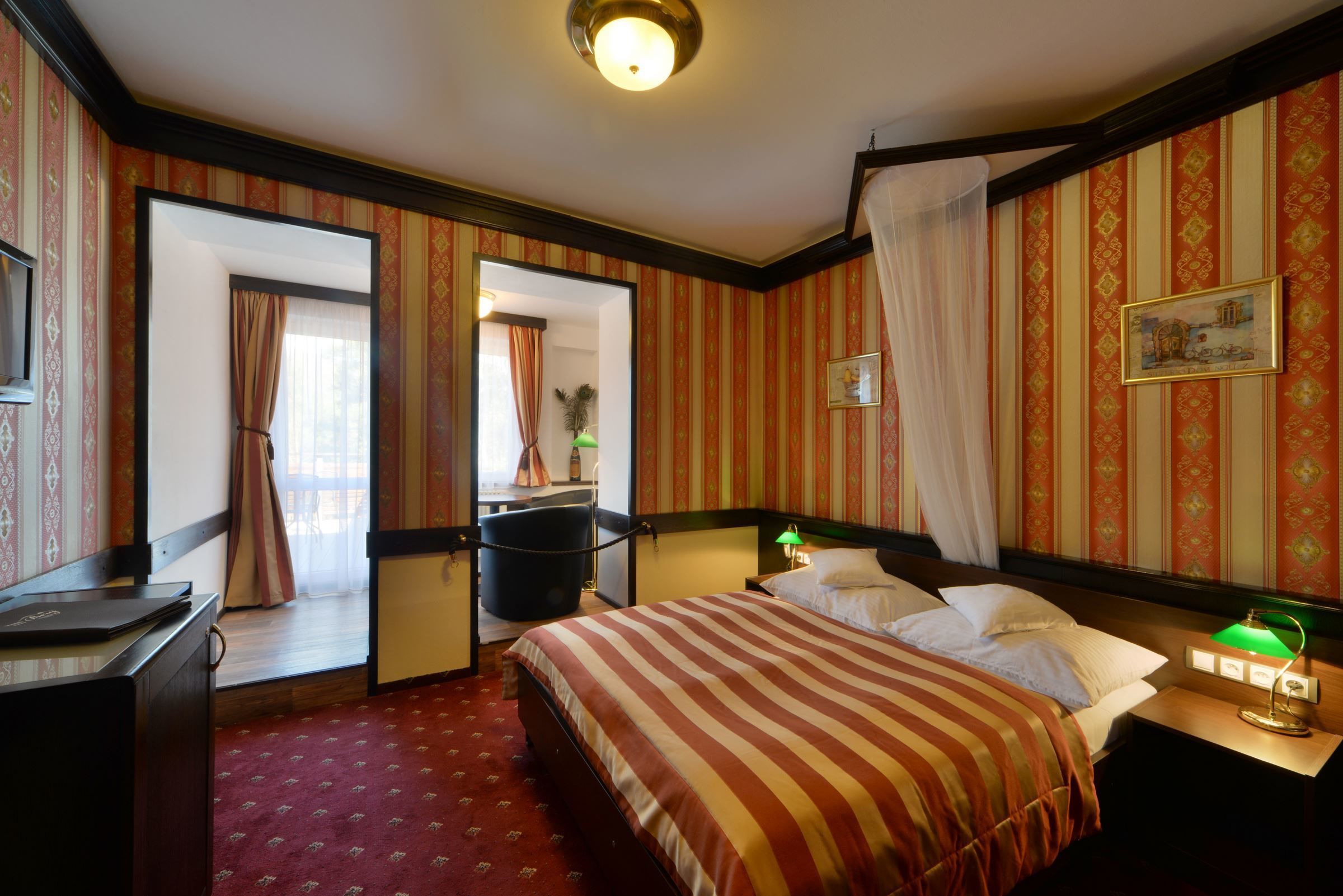 Double Room, Balcony (Spa Access) | Down comforters, minibar, in-room safe, individually decorated