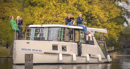 Boats & Yachts at Rechlin Harbor by Kuhnle-Tours