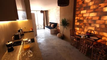 Apartment, 1 Queen Bed, Balcony, Sea View | Breakfast area | Daily continental breakfast (USD 7 per person)
