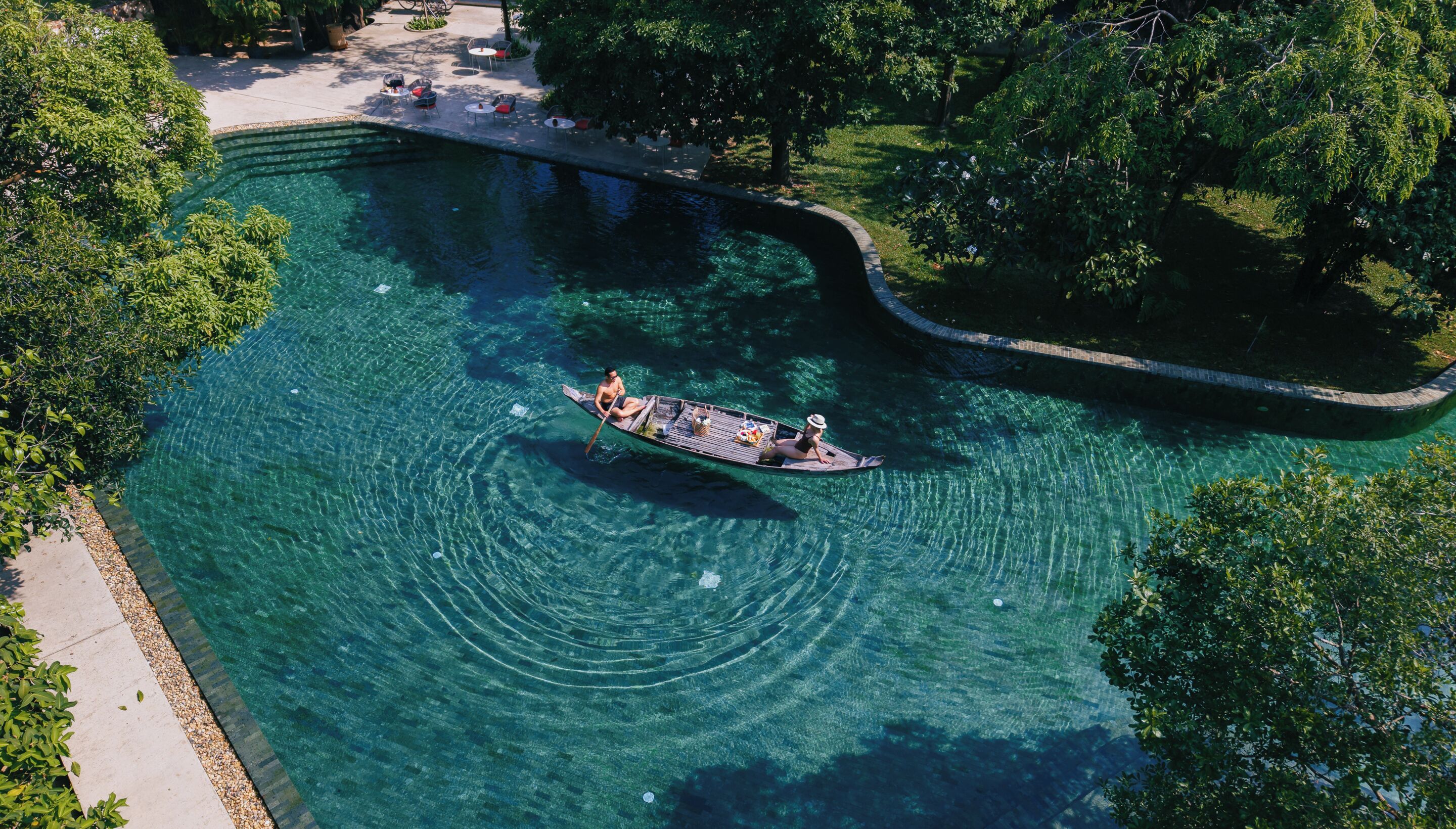 Outdoor pool, open 7:00 AM to 9:00 PM, pool umbrellas, sun loungers