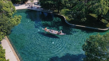 Outdoor pool, open 7:00 AM to 9:00 PM, pool umbrellas, sun loungers