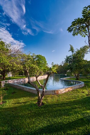 Outdoor banquet area - Templation Hotel (Siem Reap)