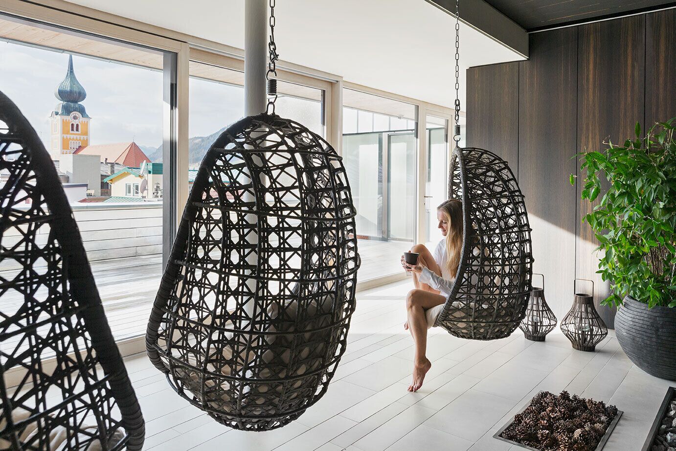 facials, 1 treatment room, massages