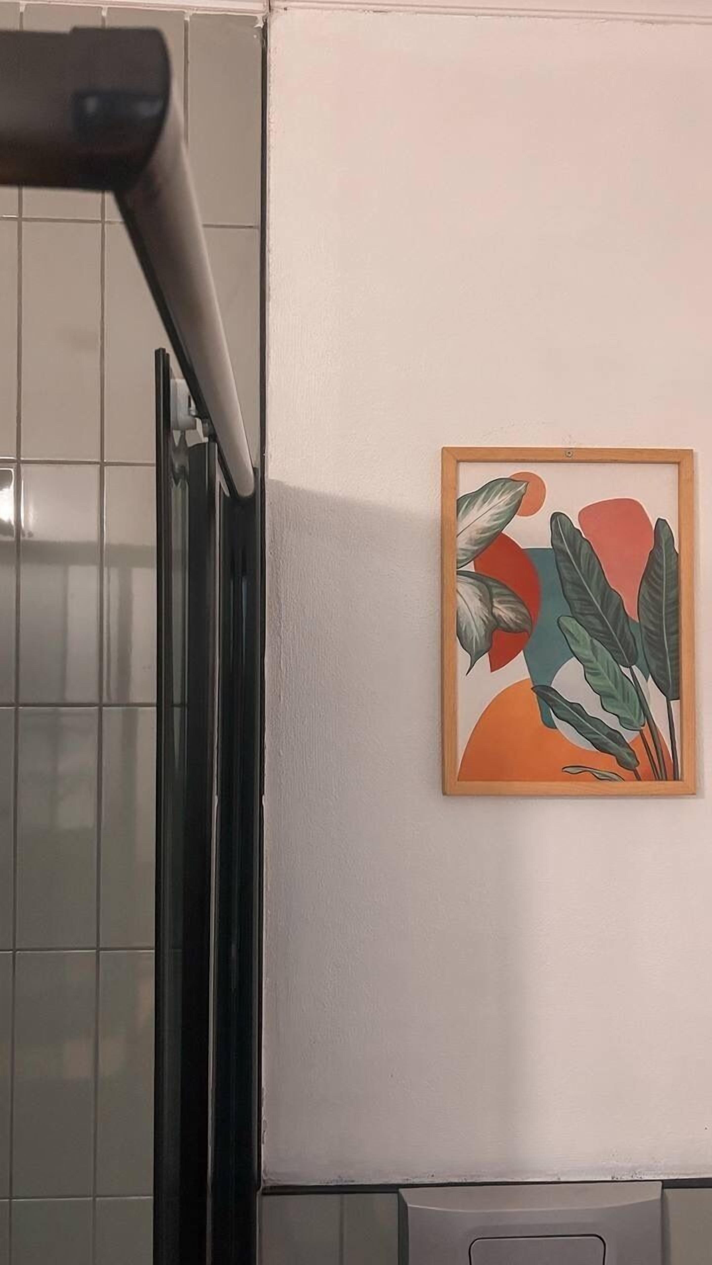 shower, free toiletries, slippers, towels