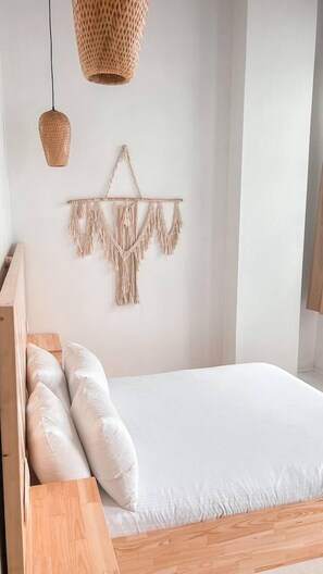 Habitación doble estándar | Minibar, escritorio, insonorización y cunas gratuitas 