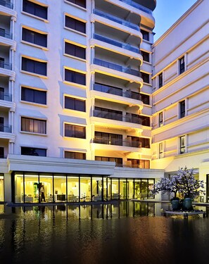 Courtyard - Metropolo Dahua Hotel Shanghai (Shanghai)