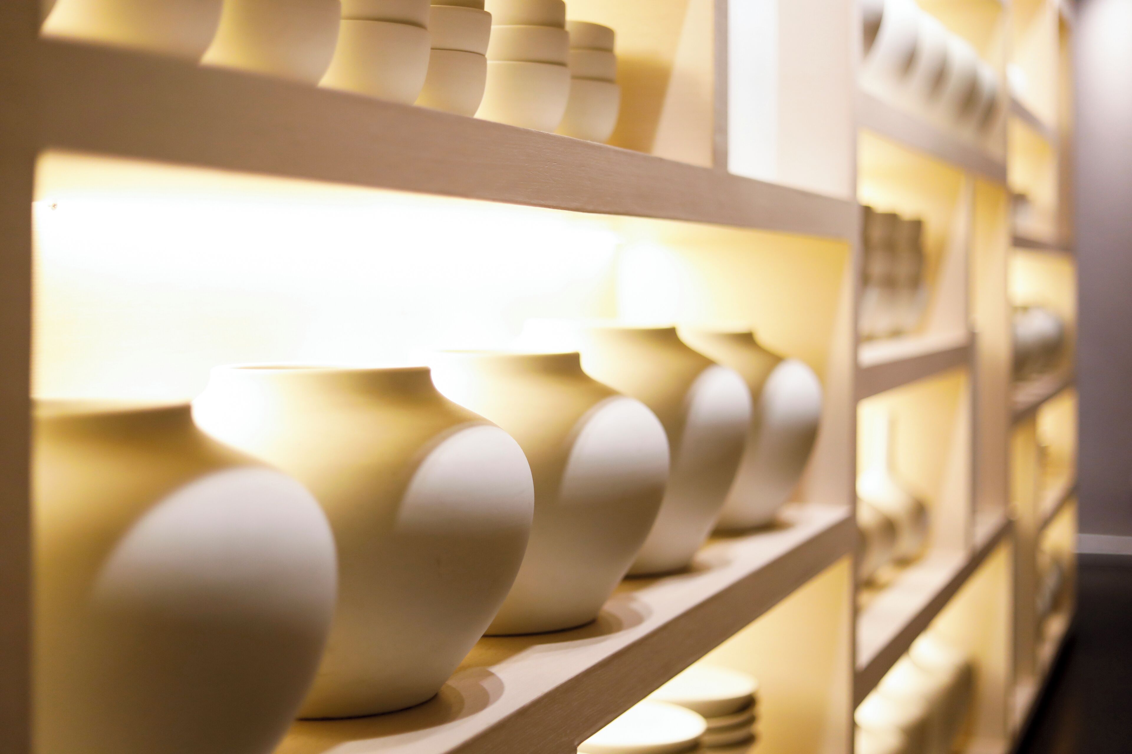 lunch and dinner served, chinese cuisine