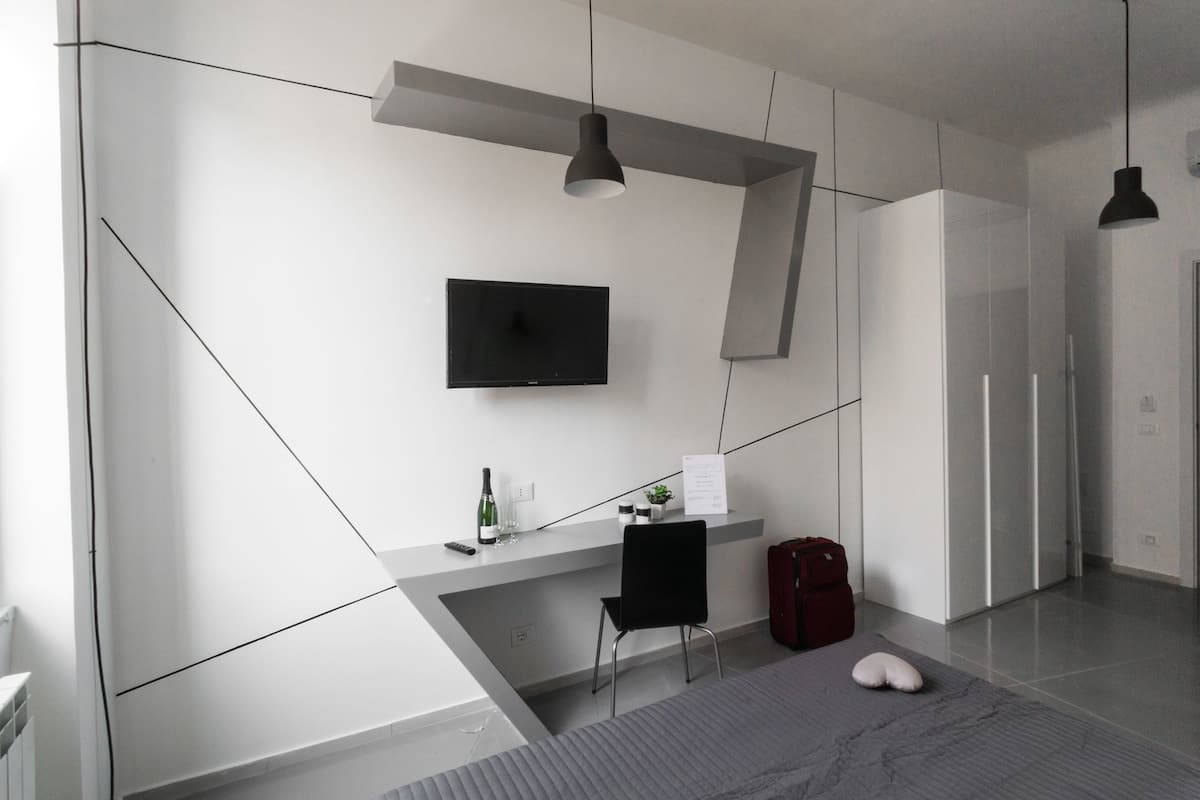 Habitación doble | Escritorio, insonorización, cunas y wifi gratis