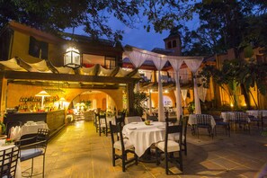 Unclassified image, 5 of 27, button - Hotel Terraza Tamayo (Cuernavaca)