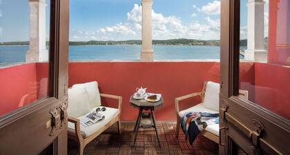 Heritage Angelo d'Oro Hotel