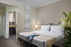 Ropa de cama de alta calidad y minibar