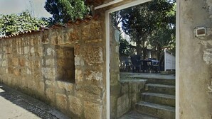Entrada de la propiedad
