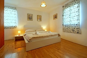 2 slaapkamers, een bureau, gratis wifi