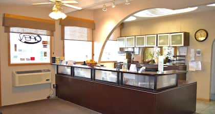 Centre Suites Inns Motel