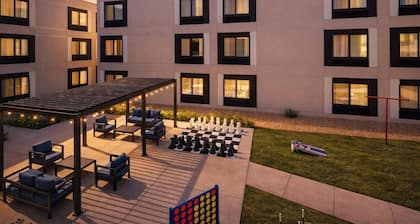 Hampton Inn & Suites by Hilton San Diego SeaWorld Near Old Town