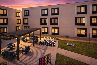 Hampton Inn & Suites by Hilton San Diego SeaWorld Near Old Town