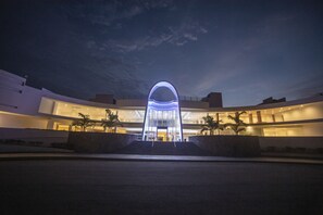 Front of property - VPX Hotel (Asia)