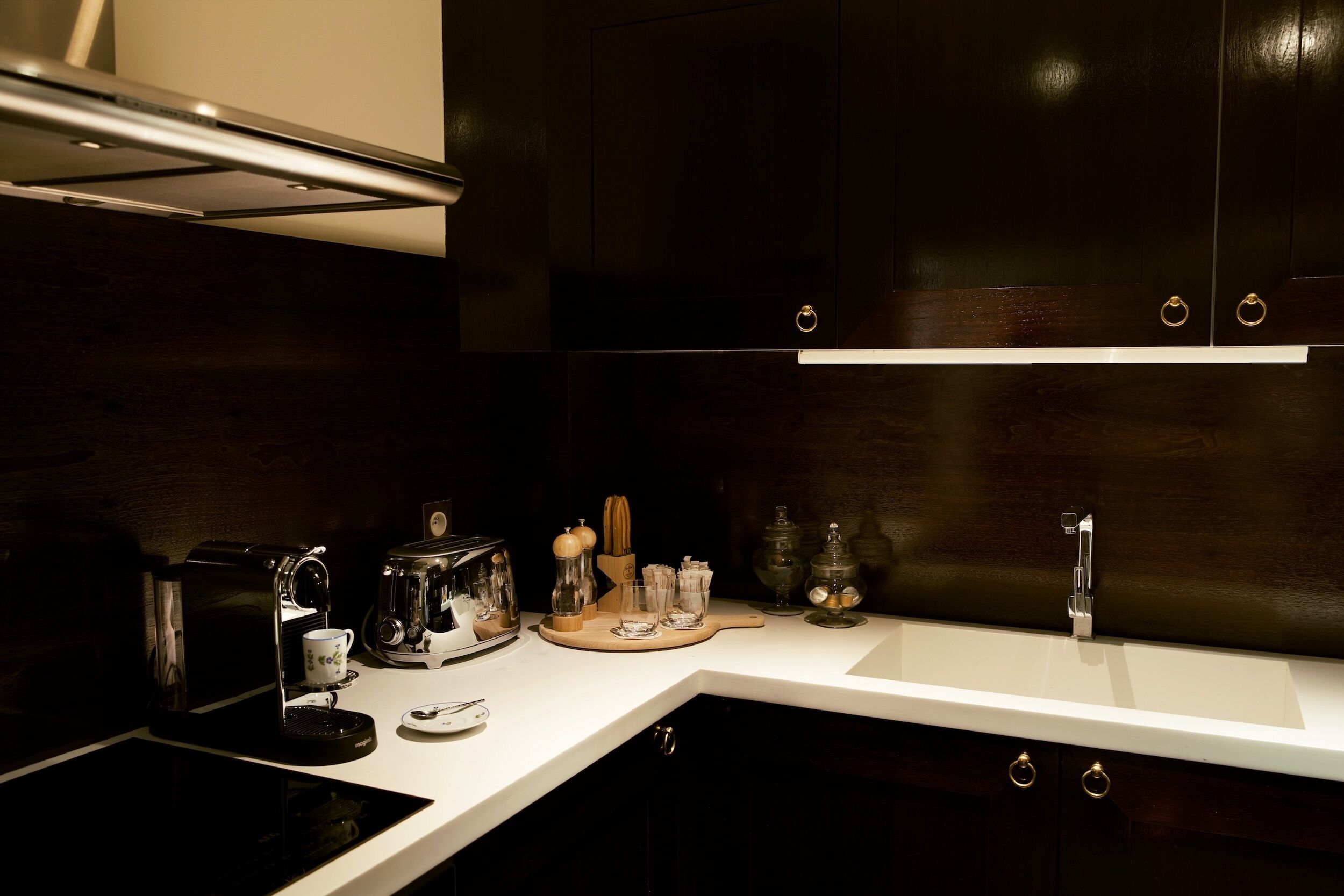 family apartment | private kitchen | electric kettle