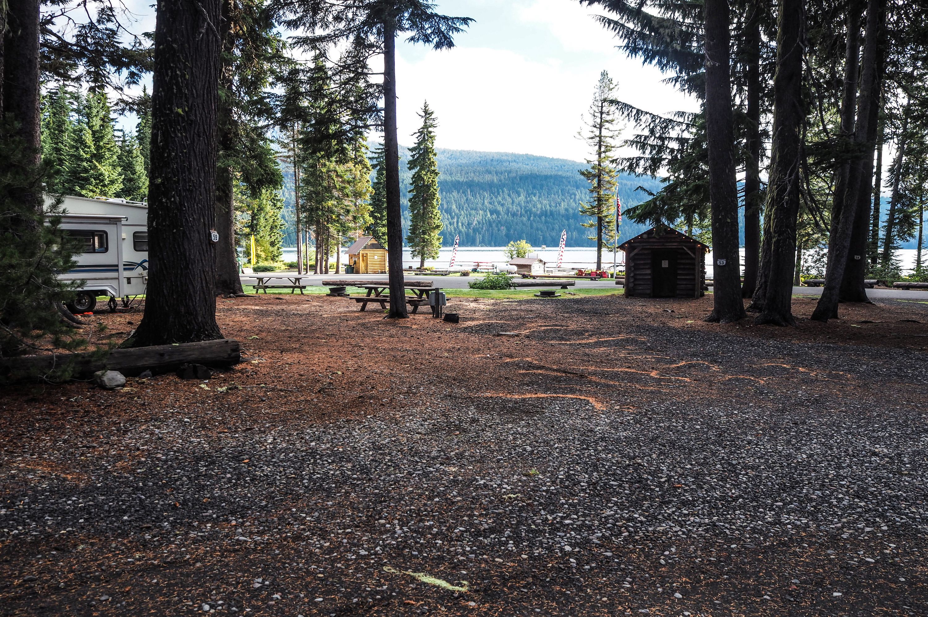 rv site rental - premium pull thru electric only 30amp bring your own rv & beds/linens not included | property grounds