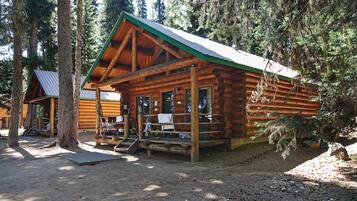 Willamette 2 Bedroom Rustic Log Cabin | Majoituspaikan julkisivu