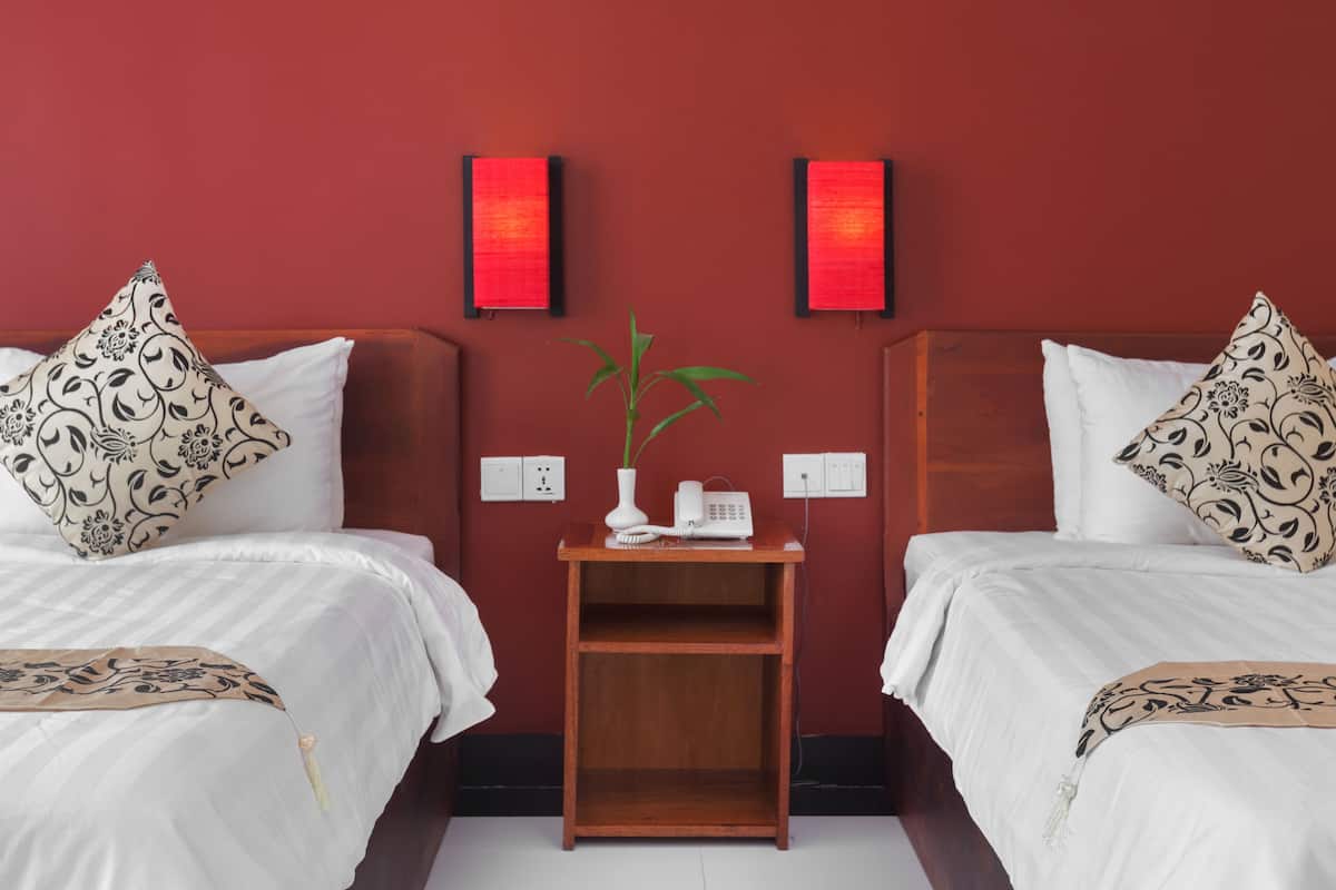 Premium bedding, down duvets, pillow-top beds, minibar
