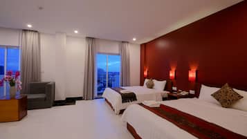 Habitación familiar (4 People) | Ropa de cama de alta calidad y edredones de plumas