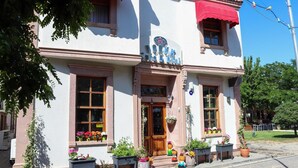A building with a sign that reads "BOKU Hotel & Spa". - Doruk Hotel (Ayvalik)