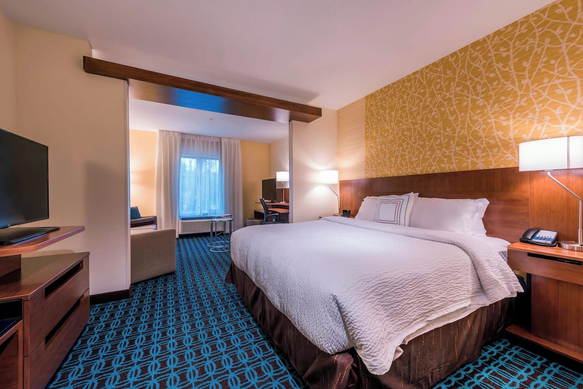 Premium bedding, pillowtop beds, desk, blackout drapes