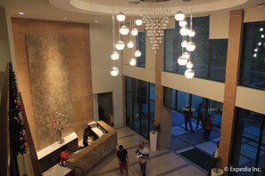 Khu sảnh