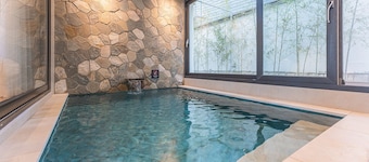 Albescent Pool Villa