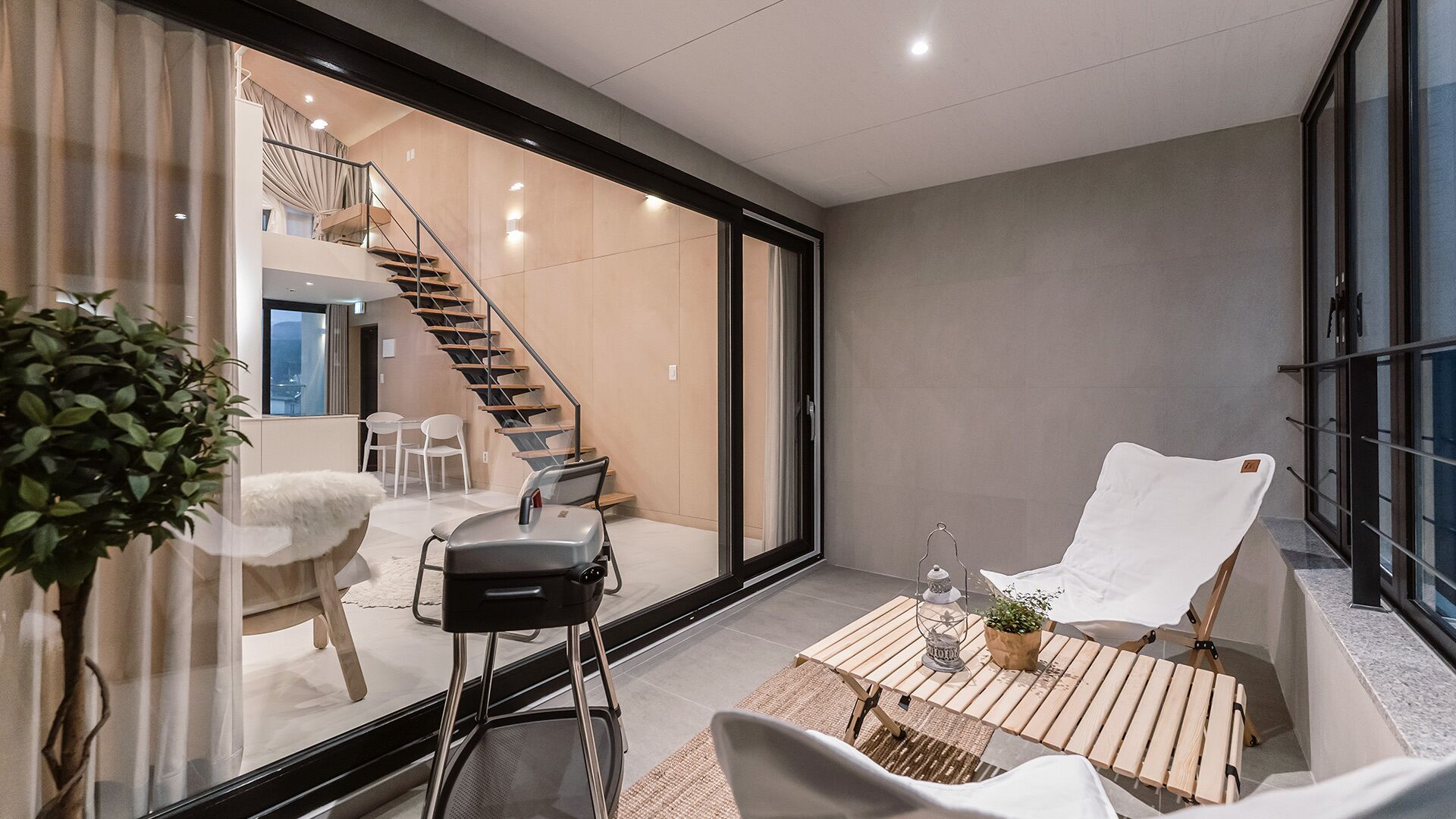 Duplex B (No swimming pool) | Sengetøy av topp kvalitet, dundyner og memory foam-senger