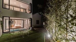 Extérieur