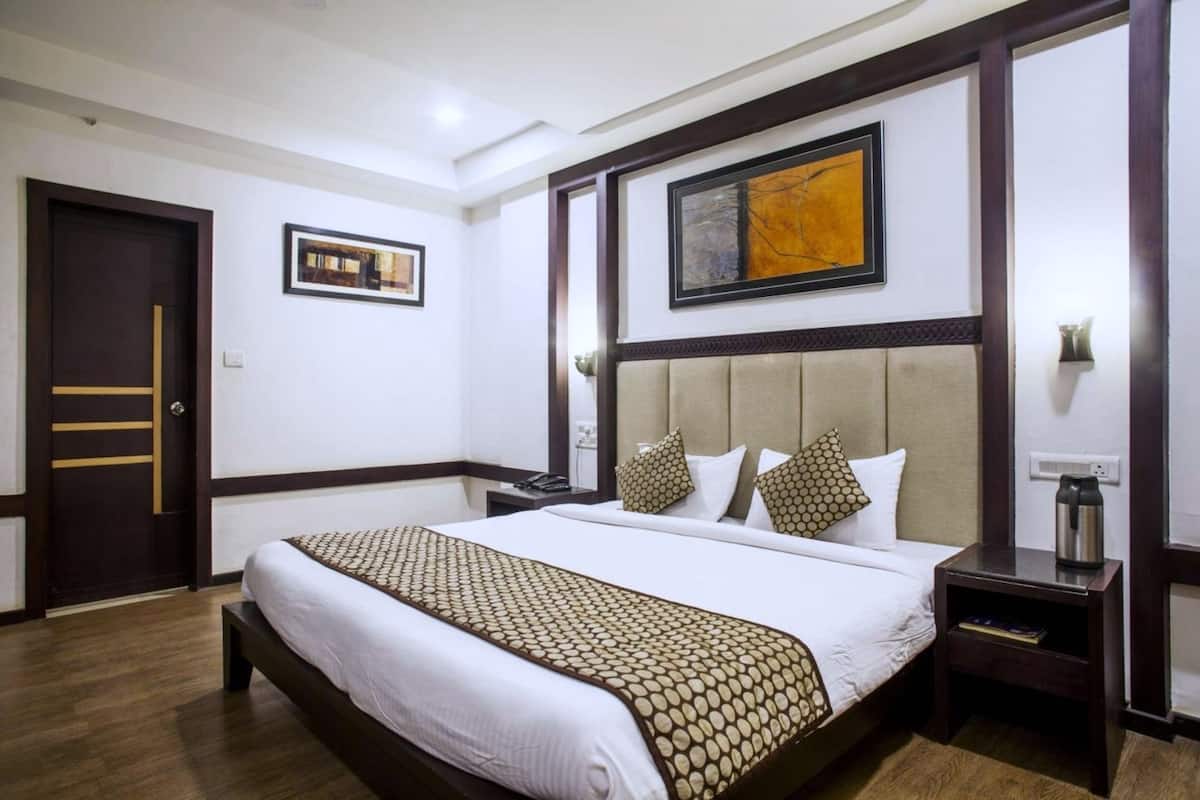 Deluxe-Zimmer, 1 King-Bett, Nichtraucher, Stadtblick