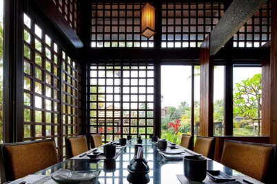 Queena Plaza Hotel Tainan