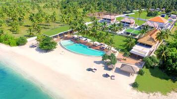 Vista para praia/oceano