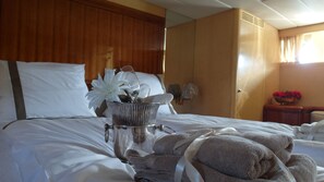 Deluxe suite (Private boat) | 6 slaapkamers, lakens van Egyptisch katoen, luxe beddengoed, donsdekens