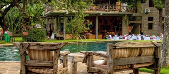 維盧維盧河畔山林小屋