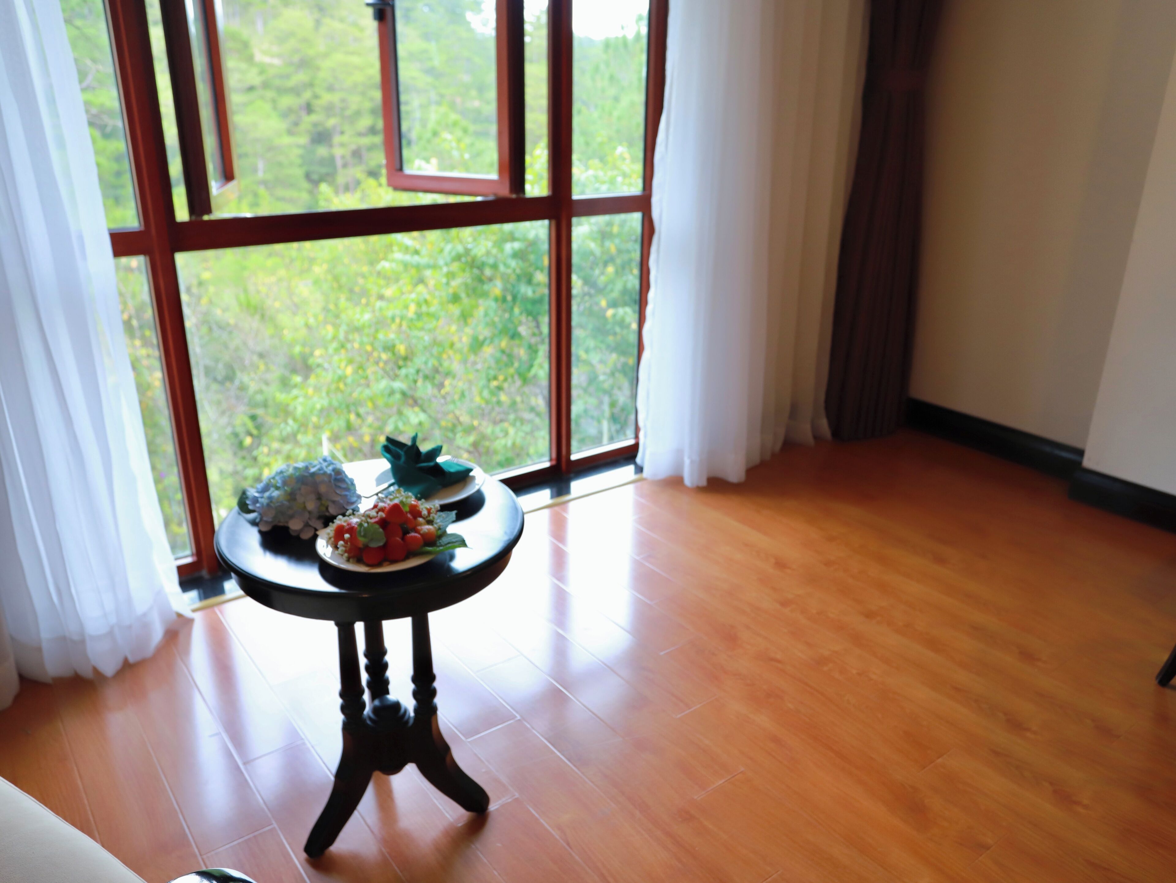 1 bedroom, minibar, in-room safe, desk