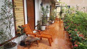 Grand Room, 1 King Bed | Terrace/patio - W 21 Hotel Bangkok (Bangkok)