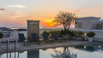 Outdoor pool, pool loungers