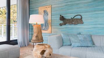Penthouse | Living room