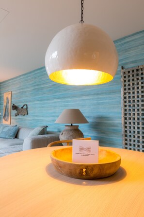 Penthouse | Living room | Flat-screen TV, pay movies - Little Grand (Eindhoven)