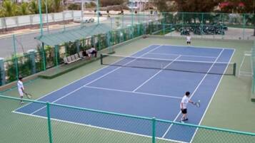 Lapangan tenis